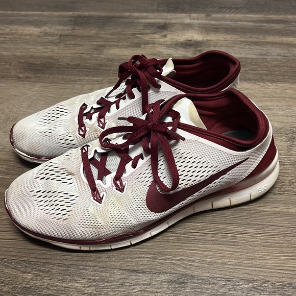 Nike free runs - Picture 2 of 5